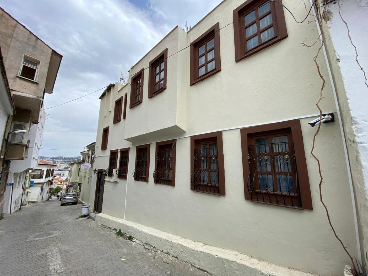 Duesseldorf Pansiyon Kusadasi Aidim Exterior foto